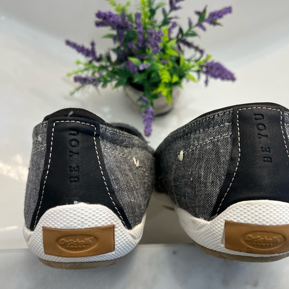 Dr. Scholl’s Women’s Grey/Black Slip on sneaker Sz 7M - Picture 3 of 3